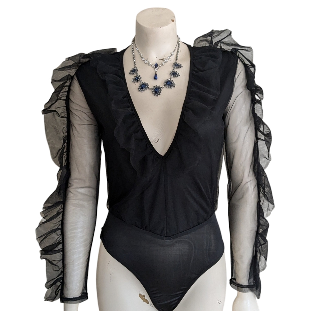PrettyLittleThing Mesh Plunge Front Bodysuit Size 4